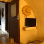 Kamares Cave House 3 Appartamento