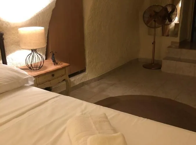 Kamares Cave House 3