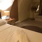 Kamares Cave House 3