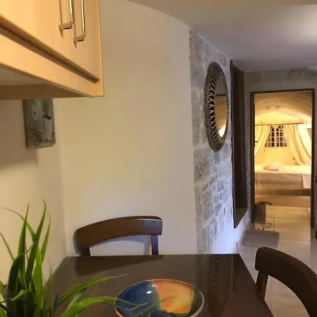 Kamares Cave House 3 *