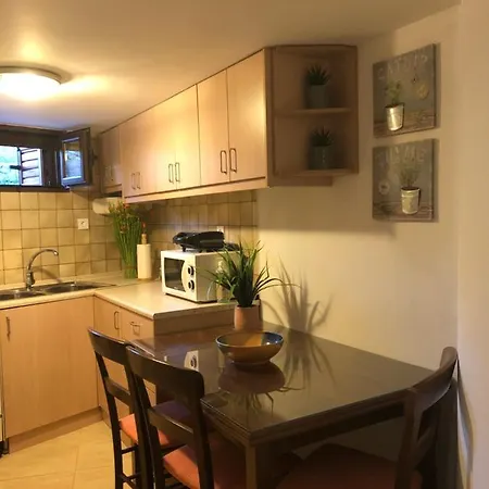 Kamares Cave House 3 Yerolimin