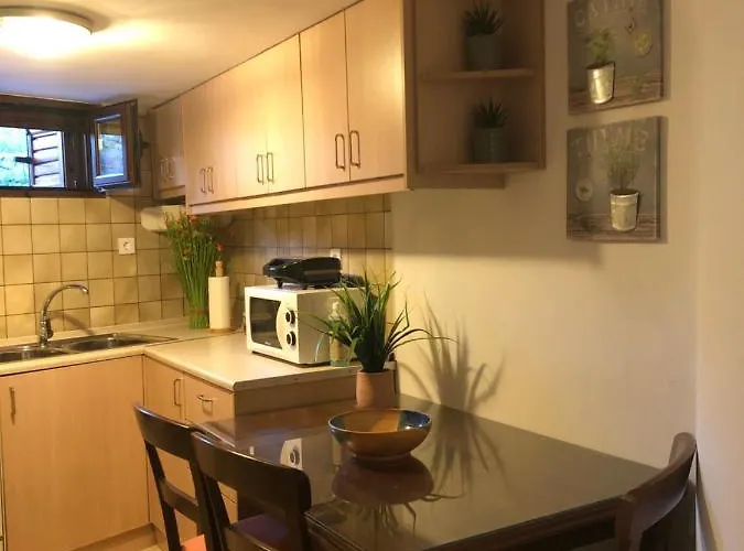 Kamares Cave House 3 Yerolimin